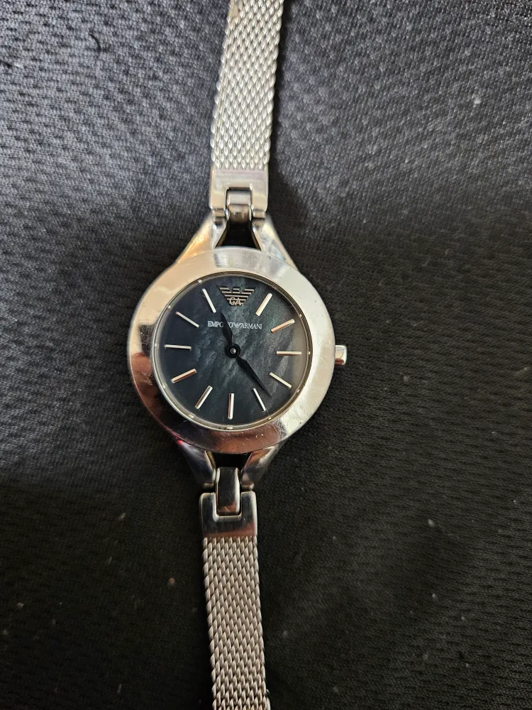 엠포리오 아르마니 여성 블루자개 시계