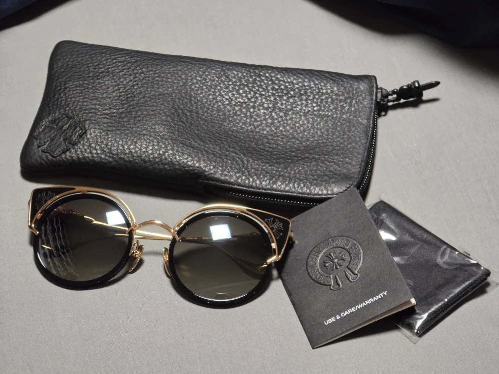 크롬하츠 SQUIRT 스쿼트 선글라스 판매합니다.