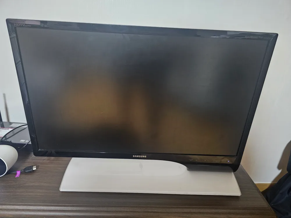 삼성 LED 모니터 27인치