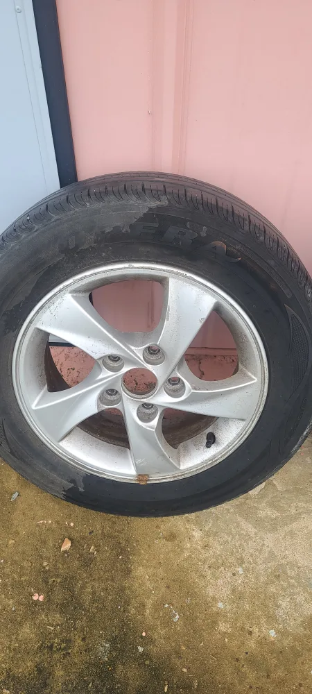 아반떼 중고 타이어 휠 세트