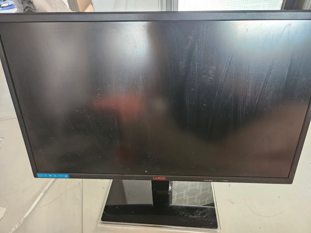 udea 24인치 모니터