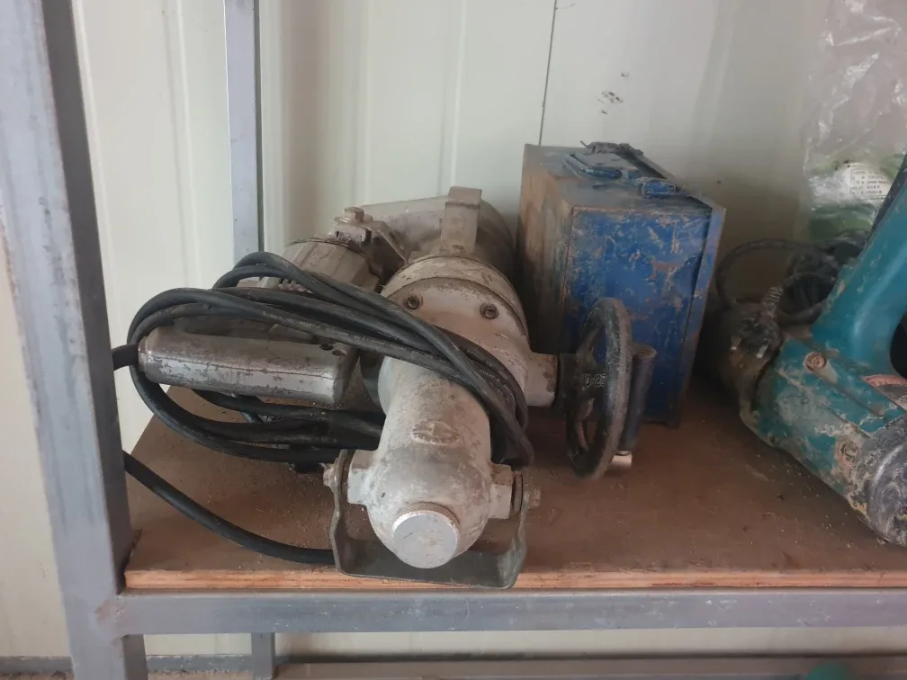 중고 상수도 천공기