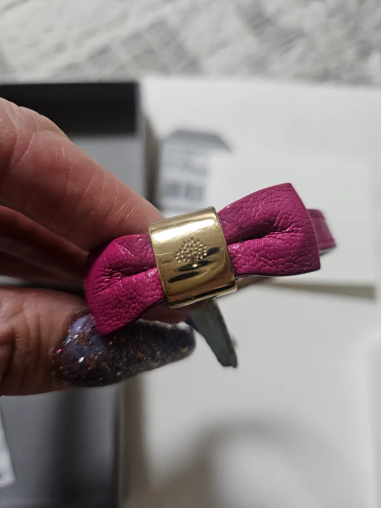 멀버리정품 바라보우핫핑크 가죽팔찌