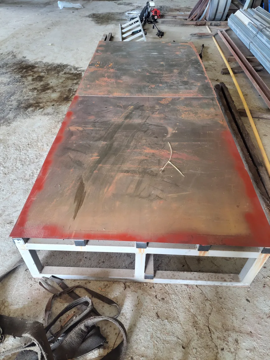 중고 철제 작업대및 평상으로 활용