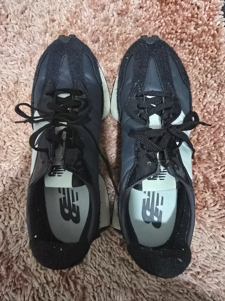 뉴발란스 327 블랙 운동화 250사이즈