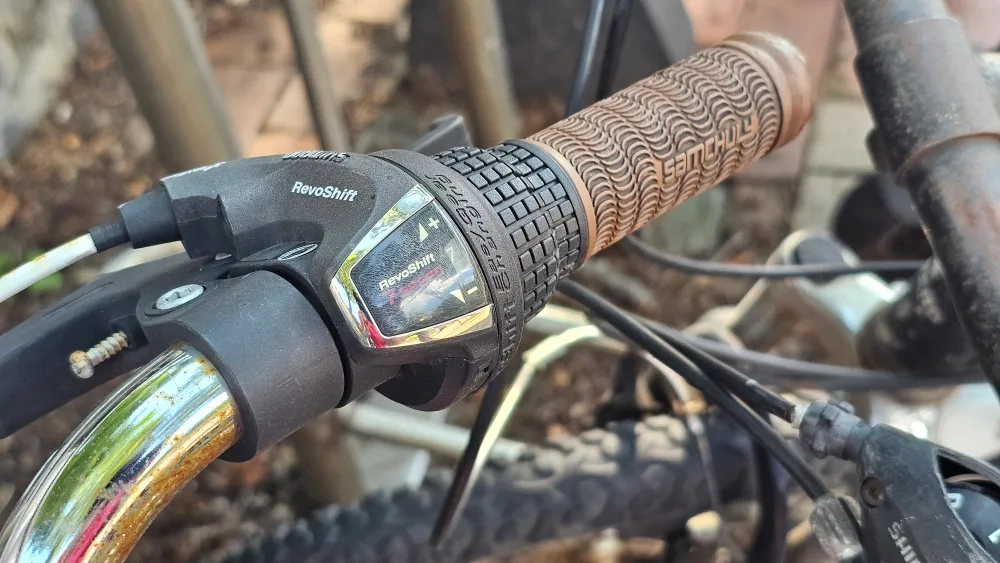 분홍색 중고자전거