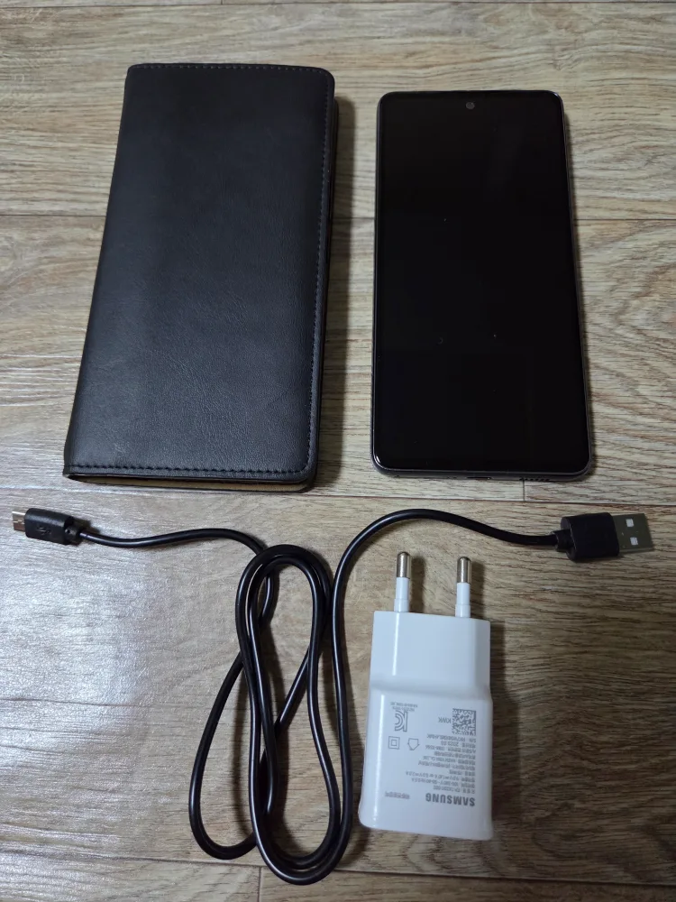 갤럭시a53삼성폰 중고폰+케이스+충전기