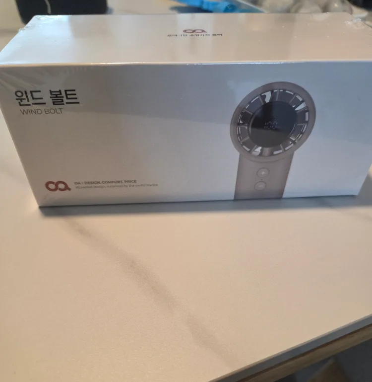 미개봉)오아 윈드볼트 휴대용 미니 선풍기