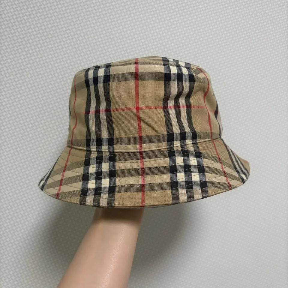 버버리 체크 버킷햇 벙거지모자