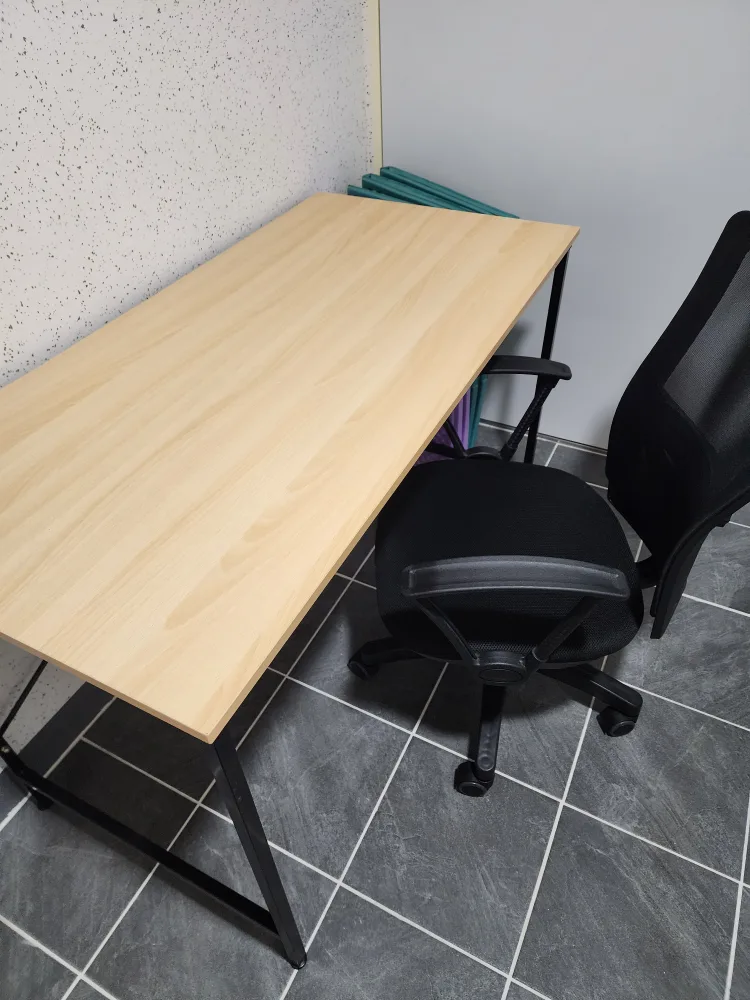 심플 우드 데스크