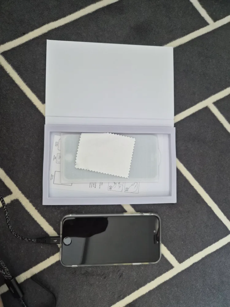 아이폰 Se2 중고