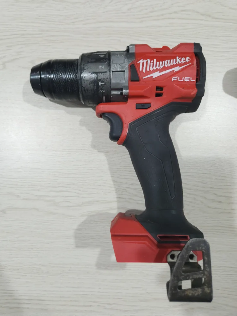 밀워키 M18 FPD3 해머드릴 A급 중고 본체만  팝니다