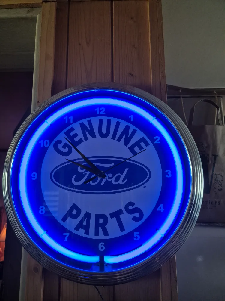 Ford 네온 벽시계