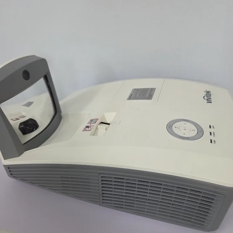 4000안시 비비텍 D755WT 초단초점 빔프로젝터 / 30센치에서 100인치 투사