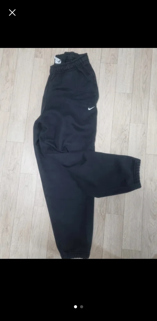 나이키 솔로 스우시 M