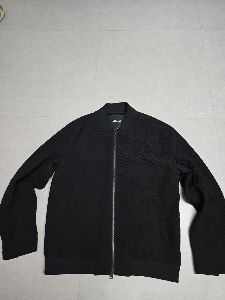 (중고 판매)알레그리 23SS 남성 블루종 점퍼