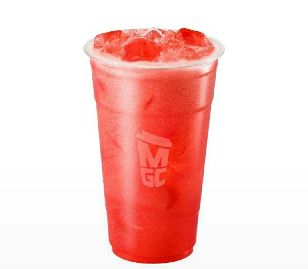 메가커피 그린티레몬하이볼에이드 정가 3900원->3100원/꿀수박주스 정가 4000원->3200원