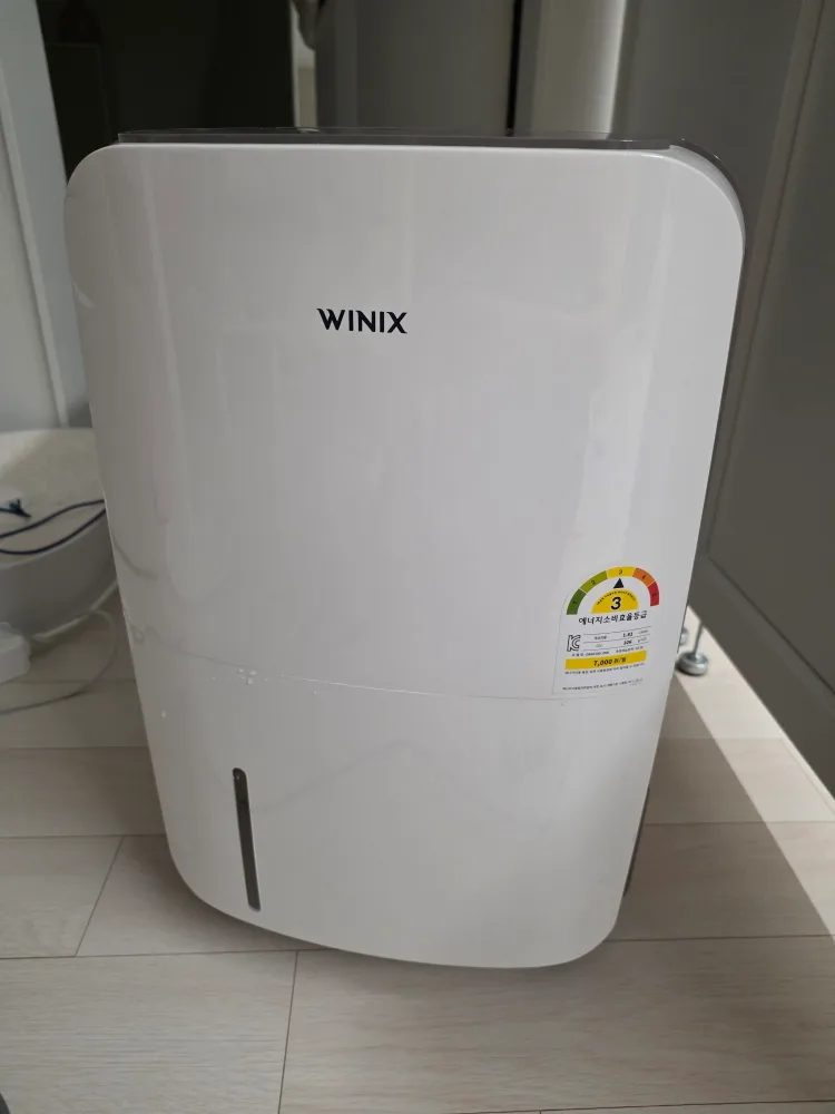 위닉스 제습기 10L