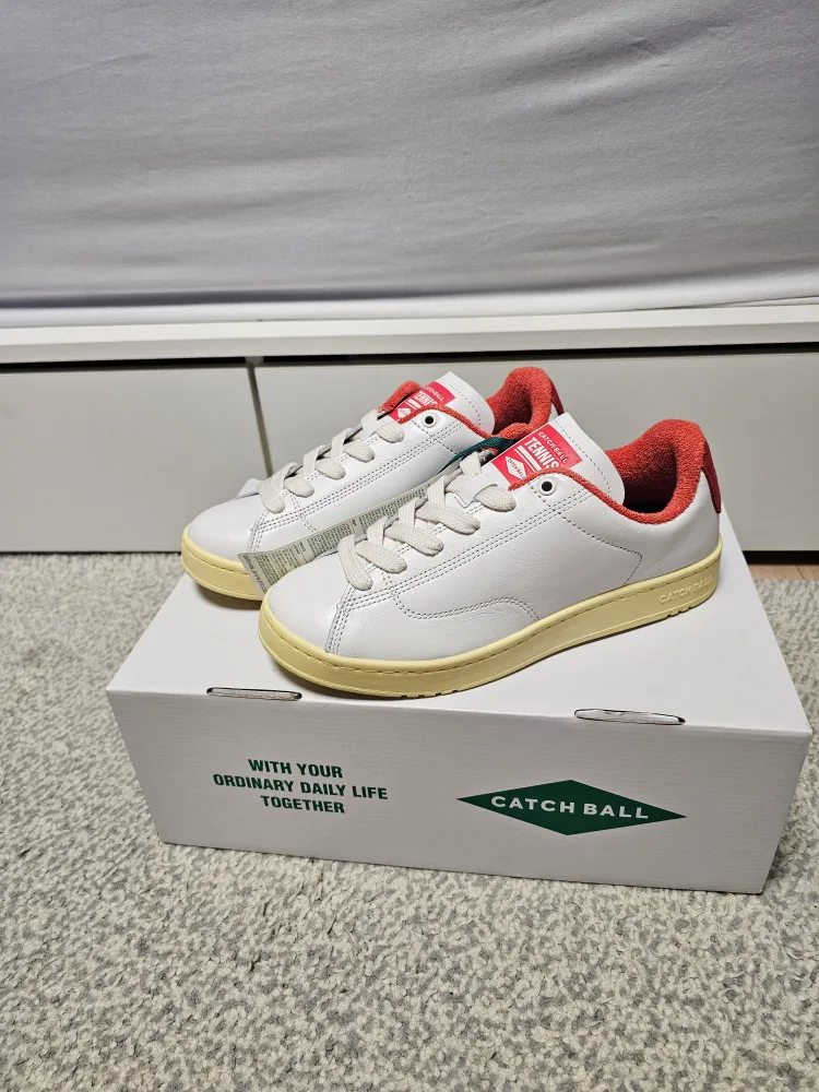 깔끔하고 키치한 캐치볼 여성스니커즈, 여성 화이트스니커즈, 여성 운동화, 여성신발