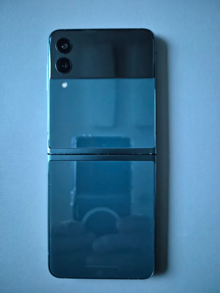 갤럭시 Z 플립3(256GB) 그린 및 워치4(LTE  44mm) 중고 판매