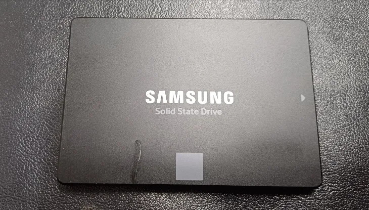 중고 SSD500g 삼성870evo