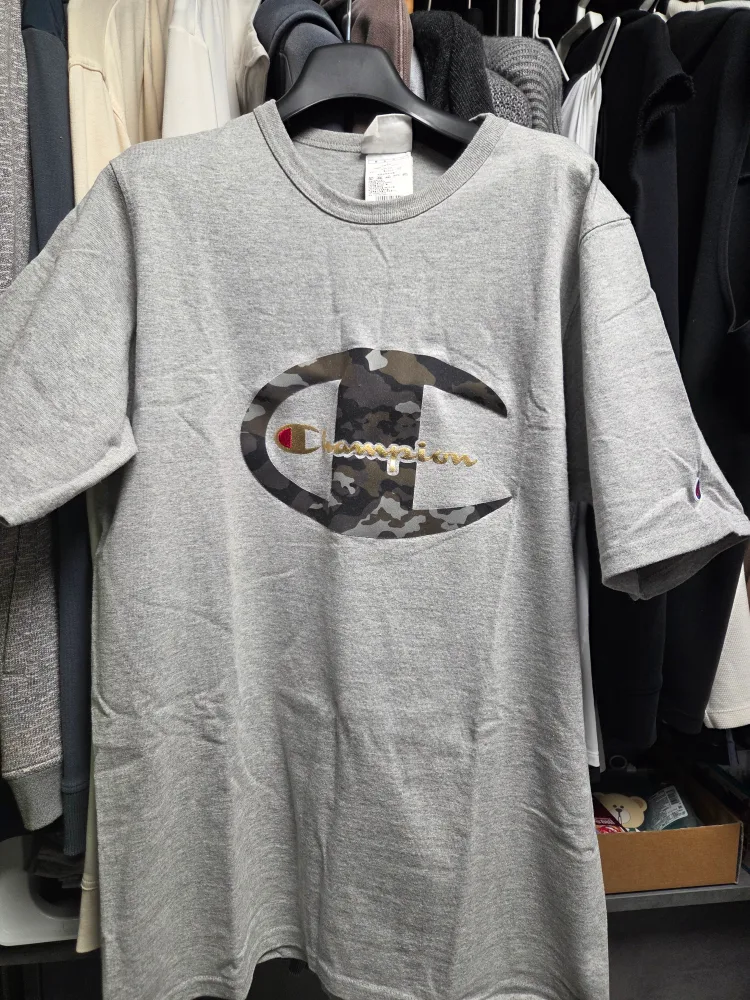 [중고]챔피온 반팔 라운드 티셔츠