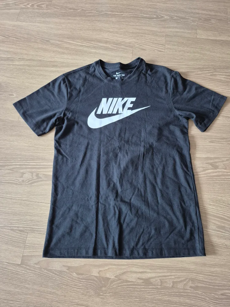 나이키.라지.티셔츠.L사이즈.중고