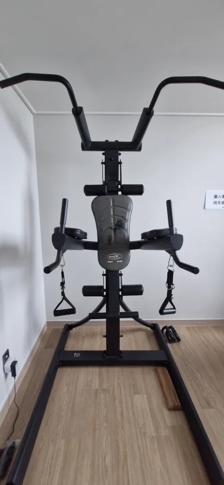 중고 바디x 파워타워 무료나눔합니다.