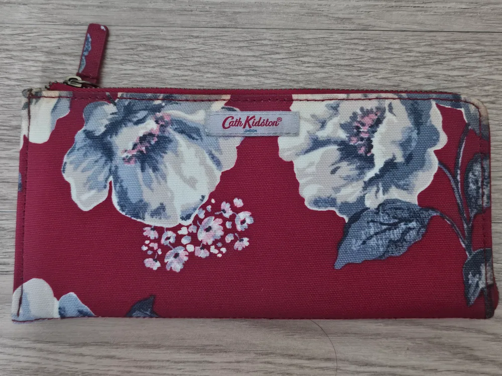 캐스키드슨 장지갑 중고