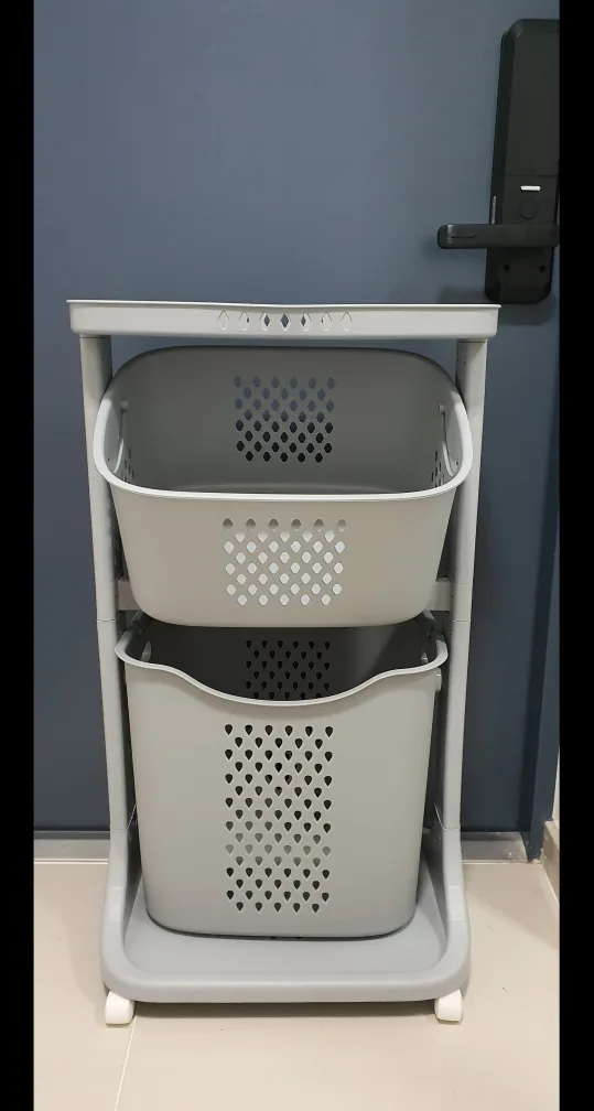 중고상품 이동식 세탁 빨래 2단 분리함 스윙 바구니+새상품 304스텐옷걸이 5개 일괄드림