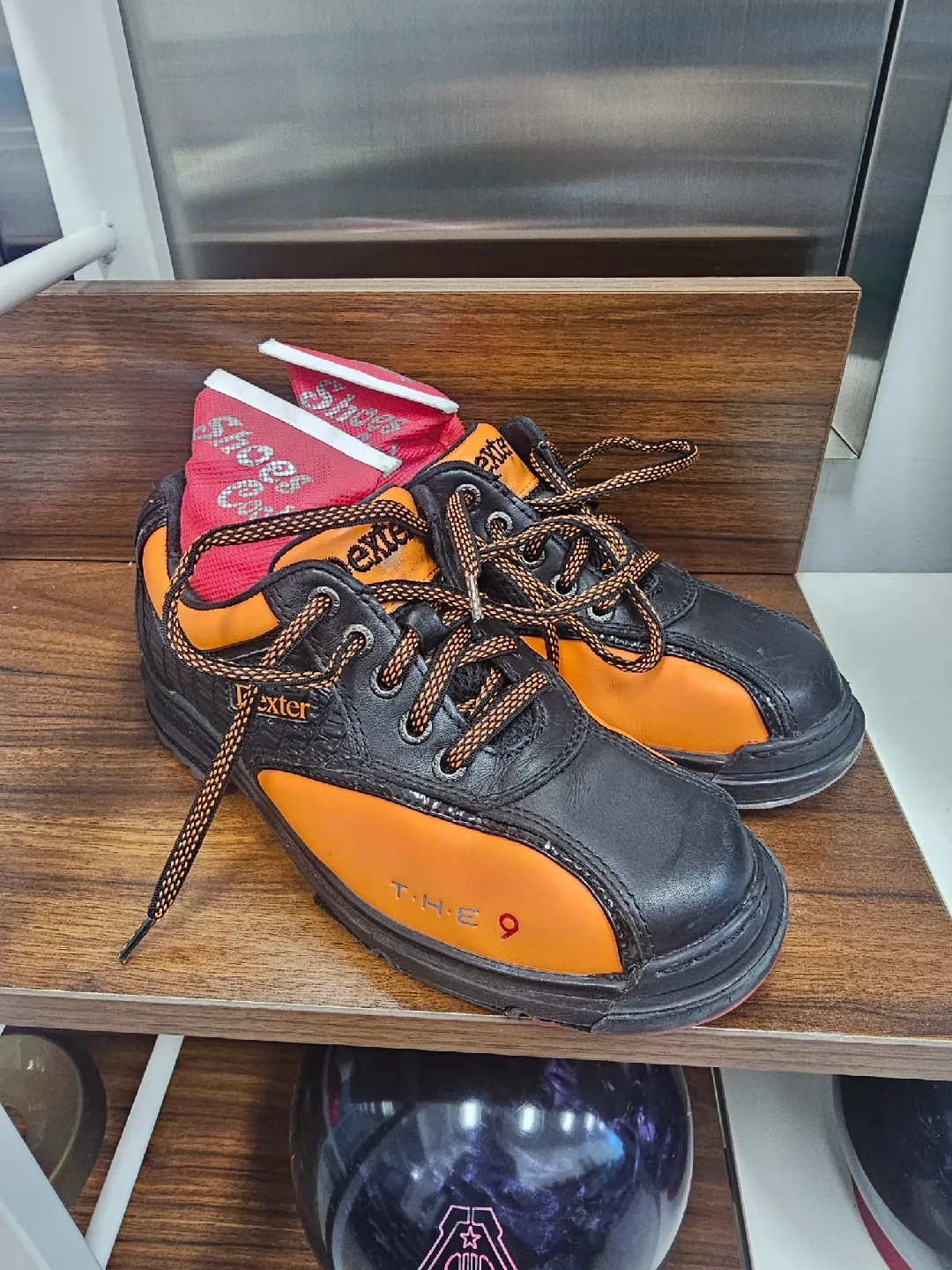 덱스터더나인볼링화(중고) 230 팝니다