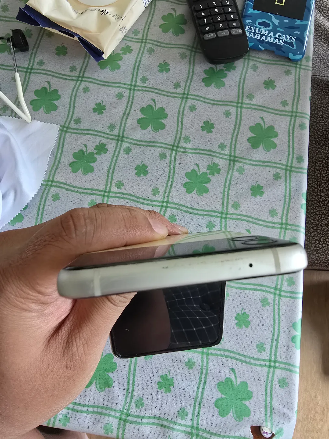 갤럭시 Z Flip (흰색, 중고)