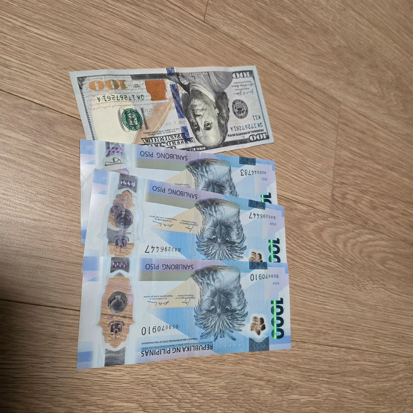 달러 및 필리핀 페소 25/1400 | 티켓/교환권 | 당근 중고거래