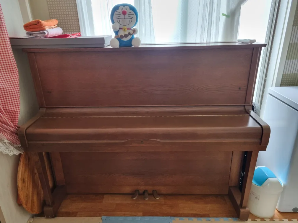 브라운 중고 피아노