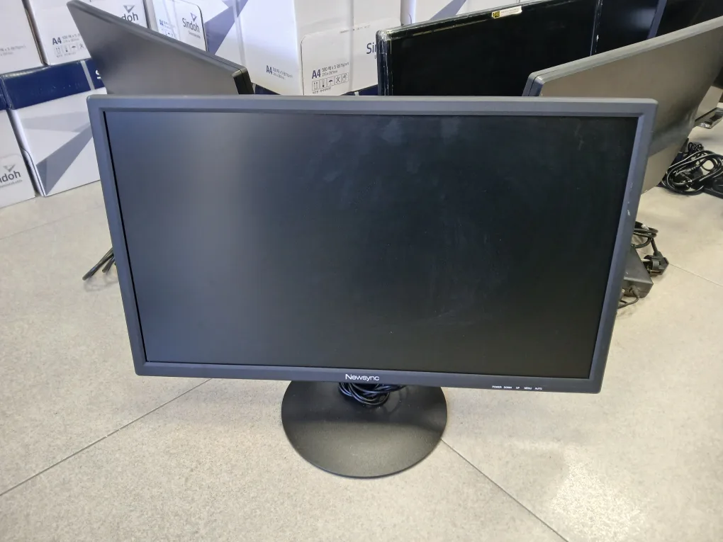 24인치 중고모니터 판매해요