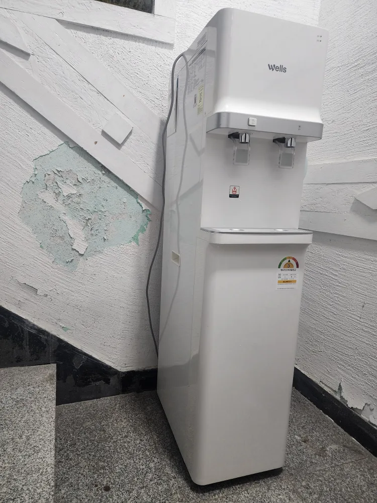 (재송동)업소용웰스정수기(깨끗합니다)필터 새거 4개