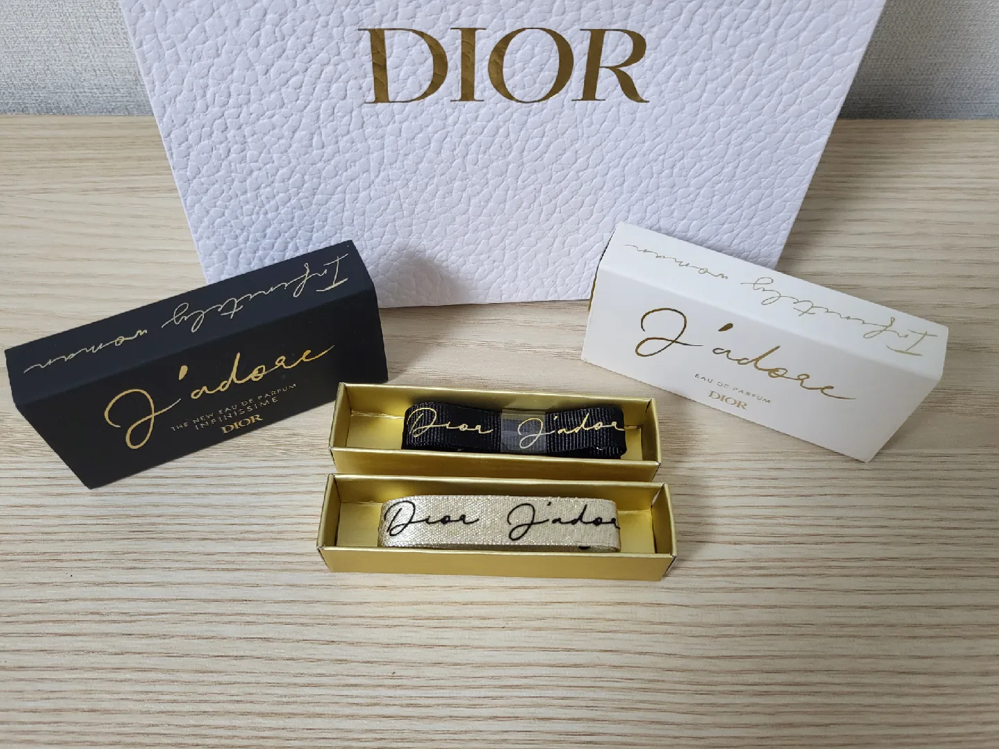 디올 자도르 브레이슬릿 팔찌