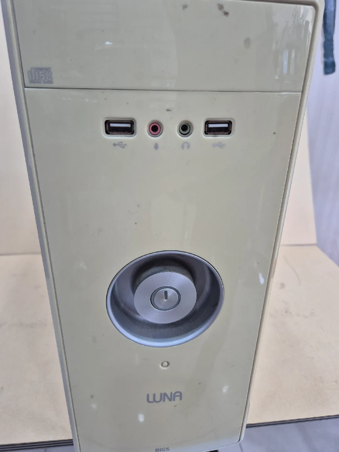 중고컴퓨터 입니다 7세대 / 8G / ssd120G / gtx1060 입니다