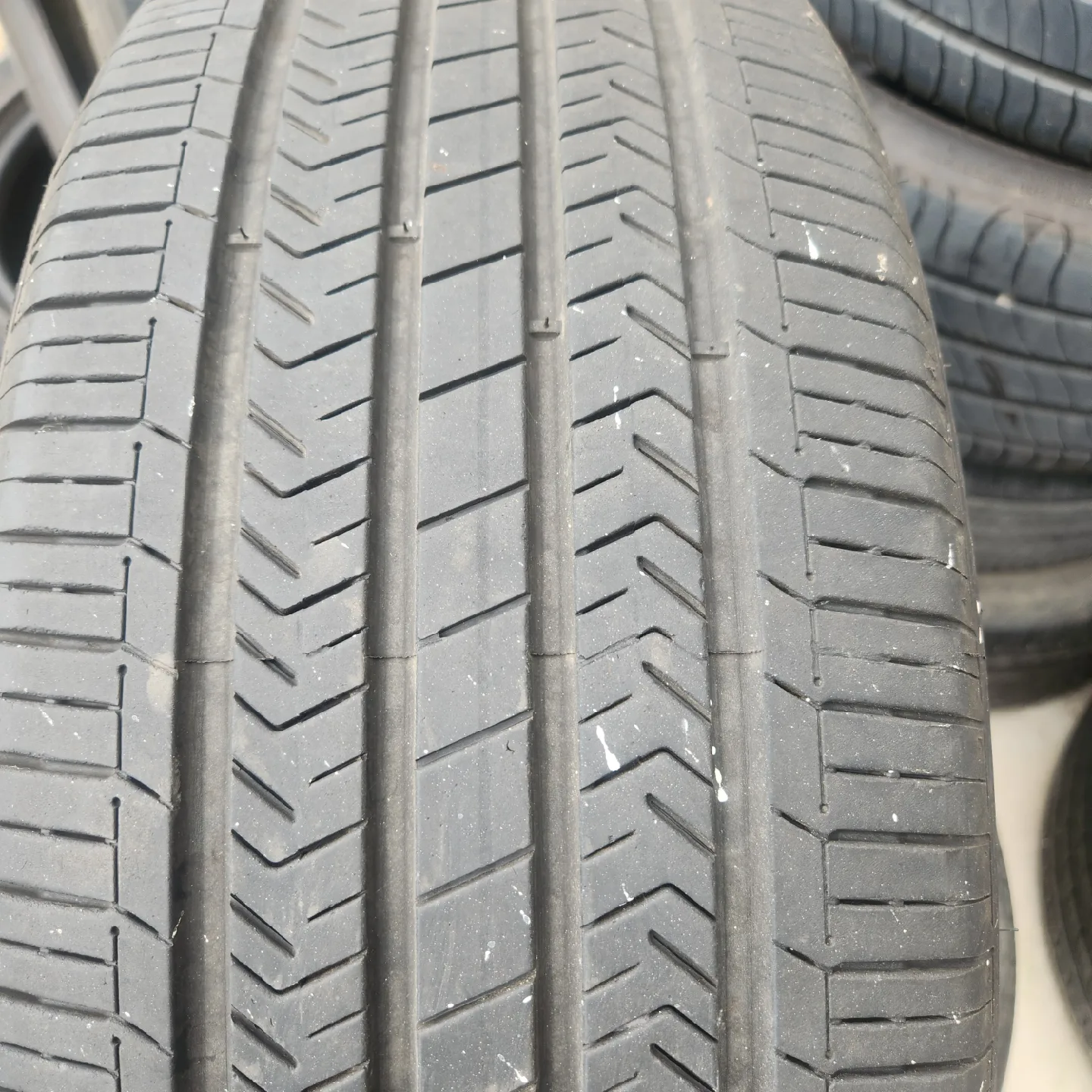 225 55 17 중고타이어