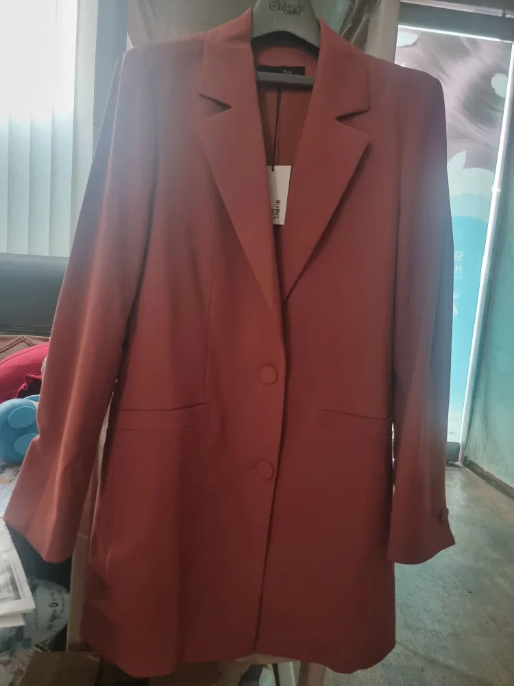 IVAA 여성 블레이저