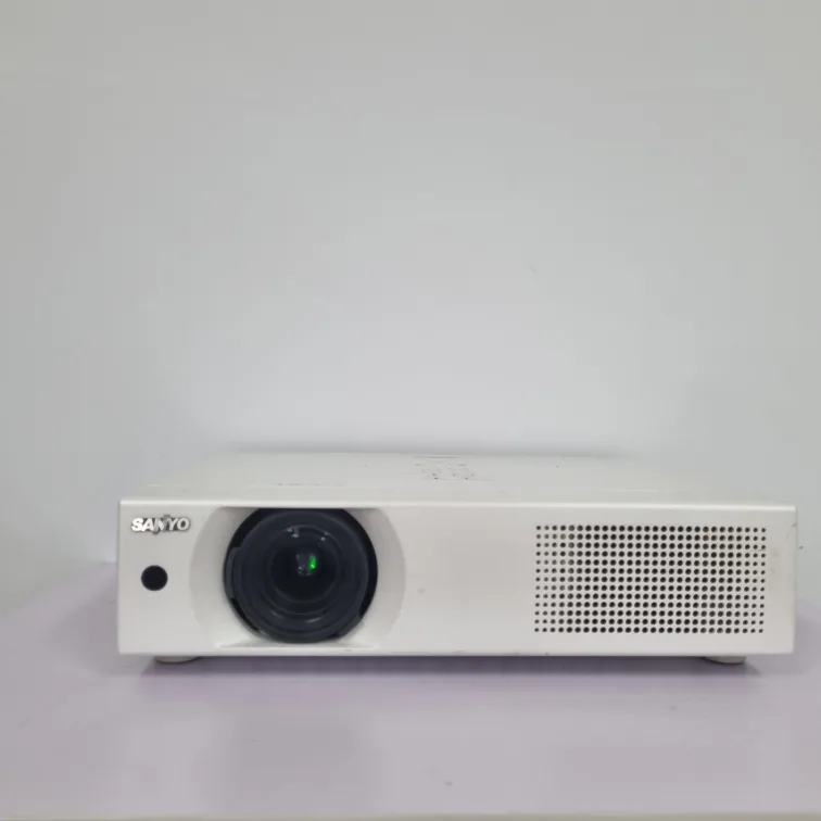 산요 PLC-XU106K 중고 프로젝터