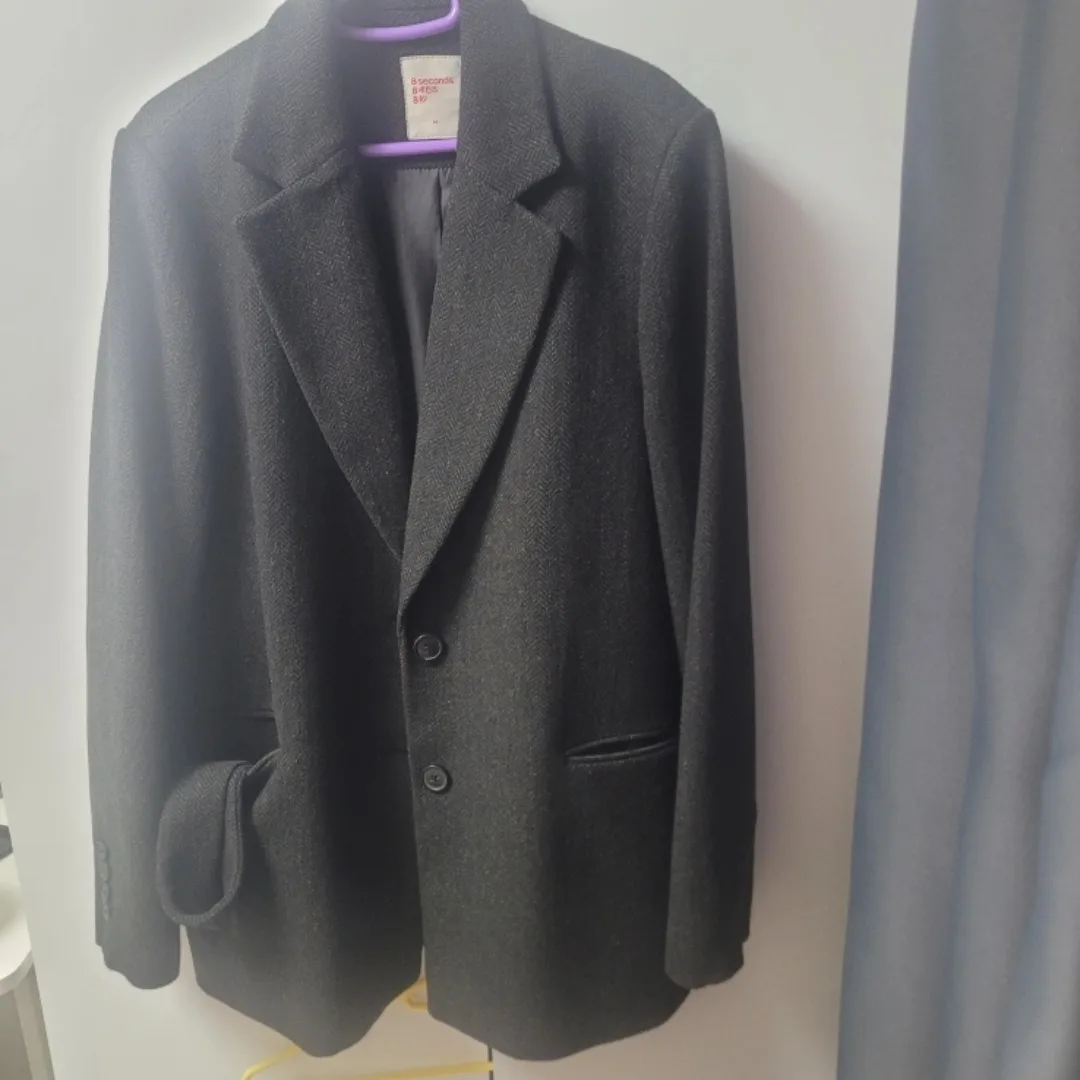 에잇세컨즈 자켓 M사이즈