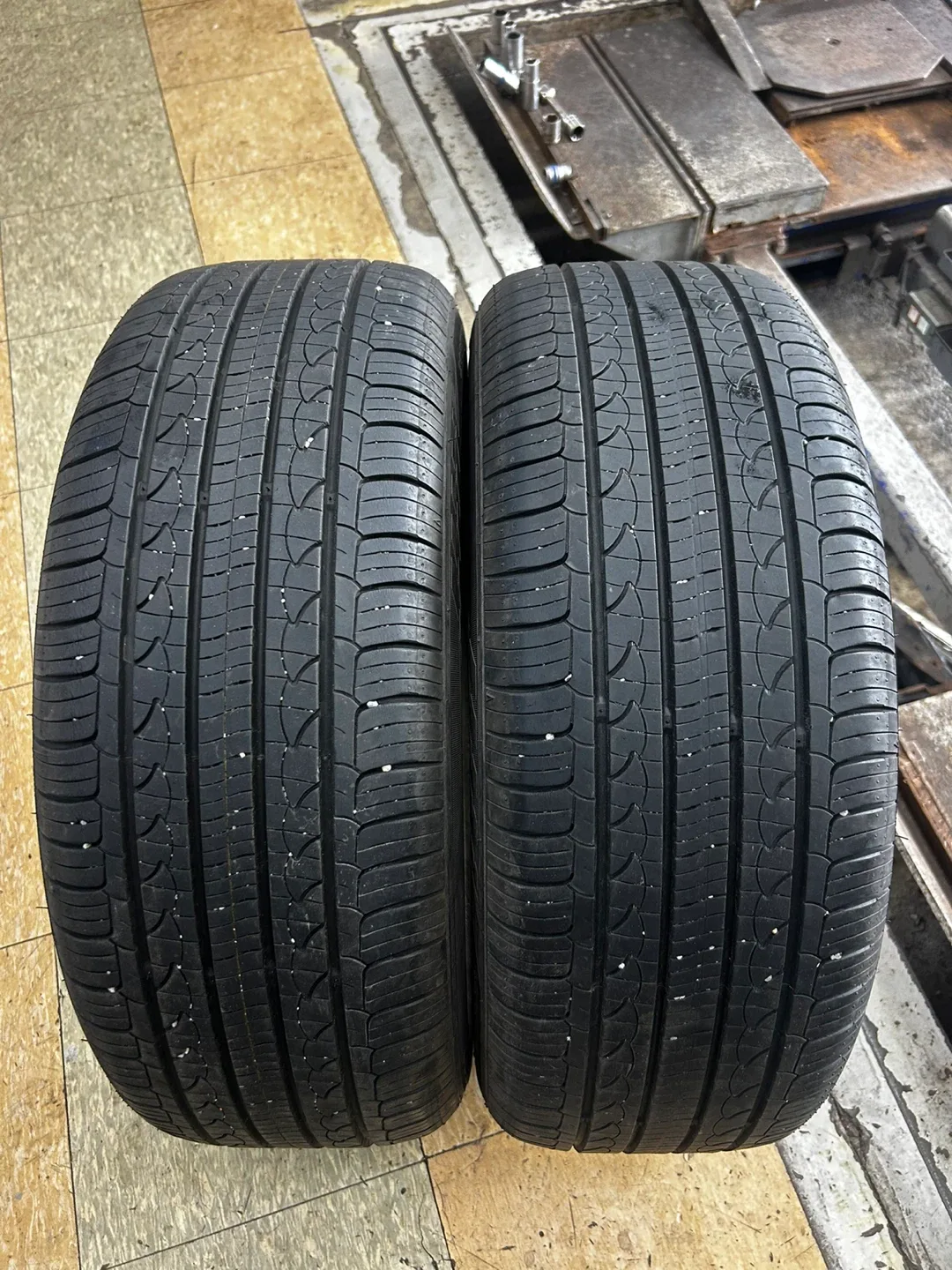 중고타이어 205 55 16 팝니다