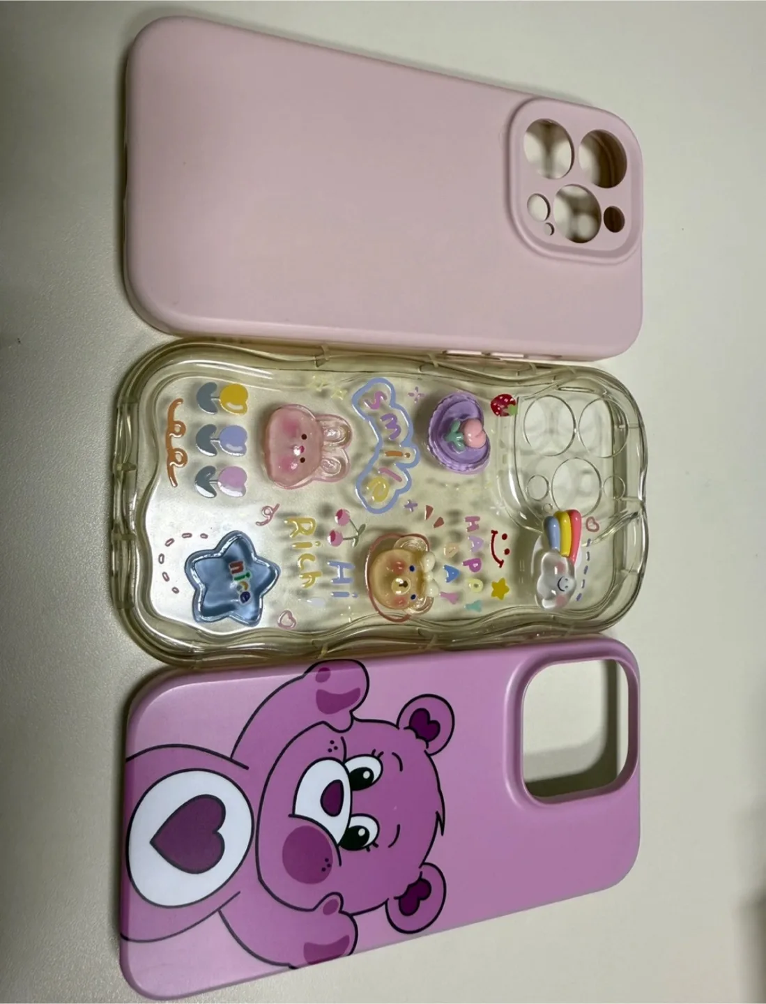 [중고] 아이폰14프로 폰케이스 3개 팝니다.