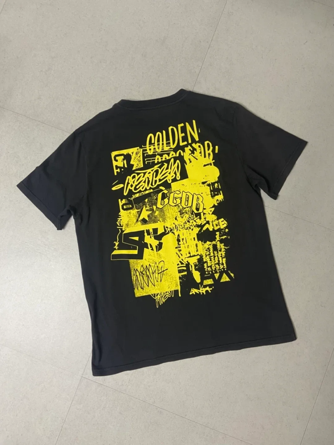 GOLDEN GOOSE 골든구스 백 프린팅 빈티지 남성 반팔티 M
