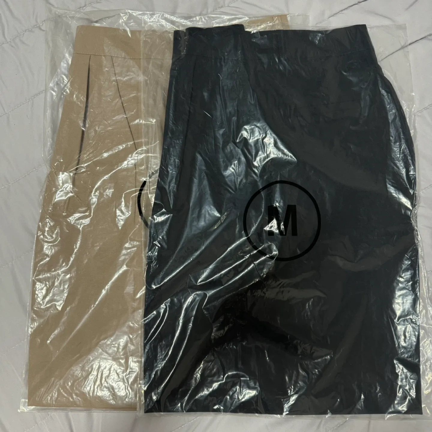 중고옷 또는 새옷