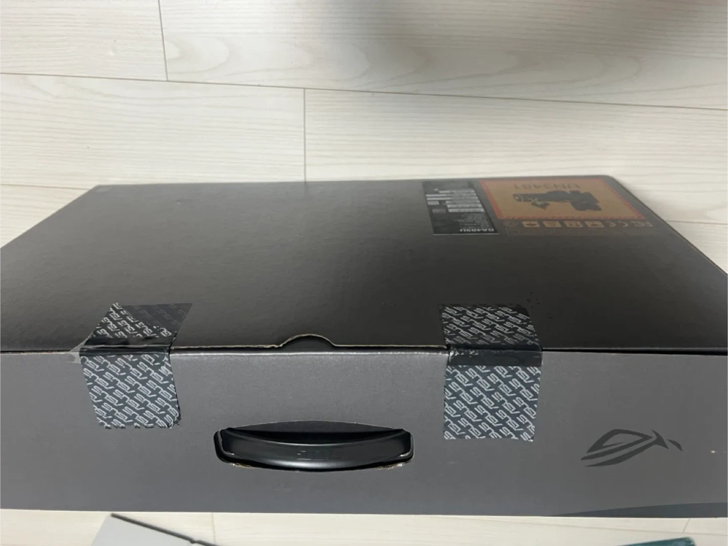 ROG Zephyrus GA403U (미개봉) 팝니다