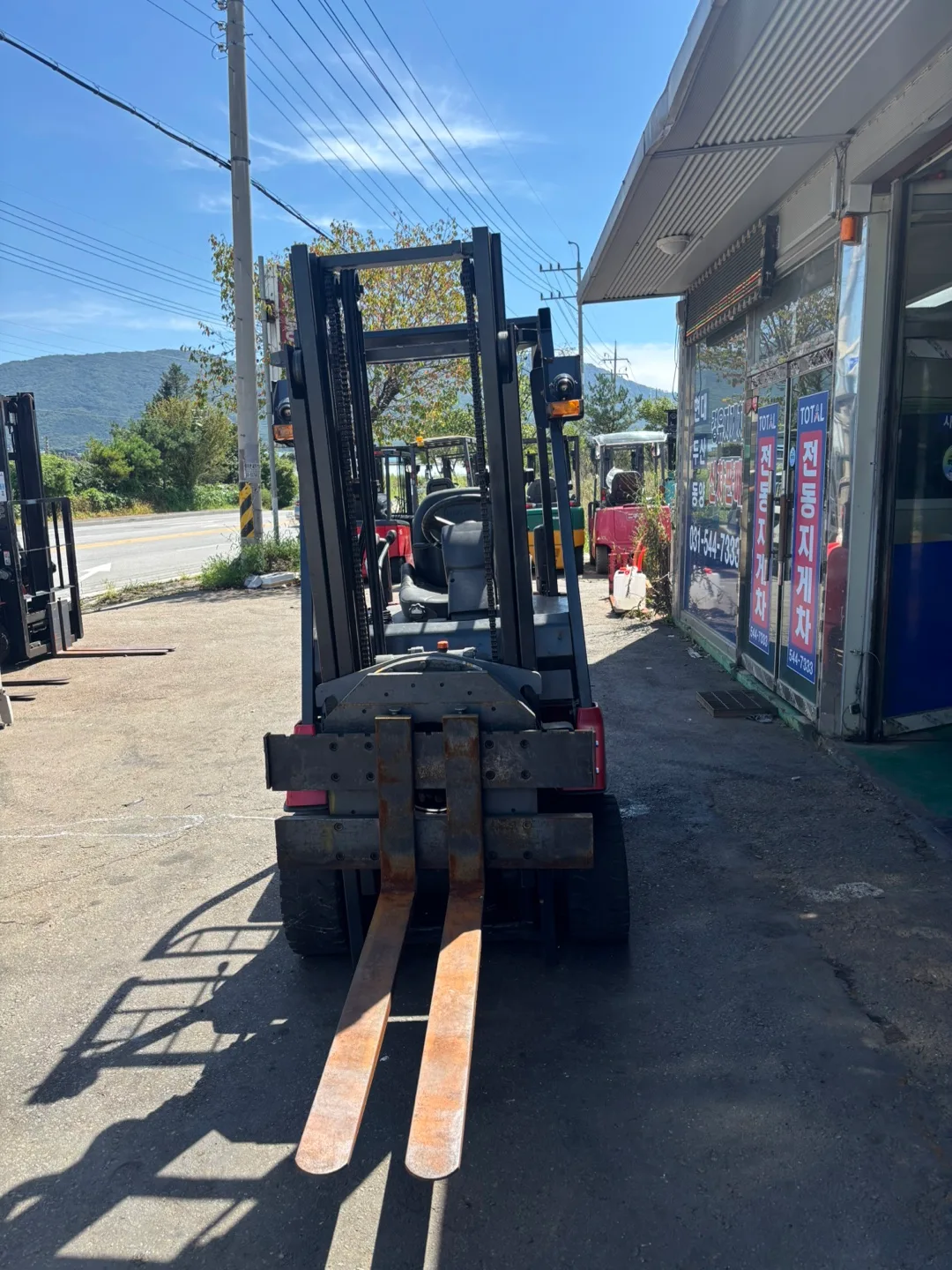 니찌유(Nichiyu) 로테이팅 회전 포크 중고 지게차