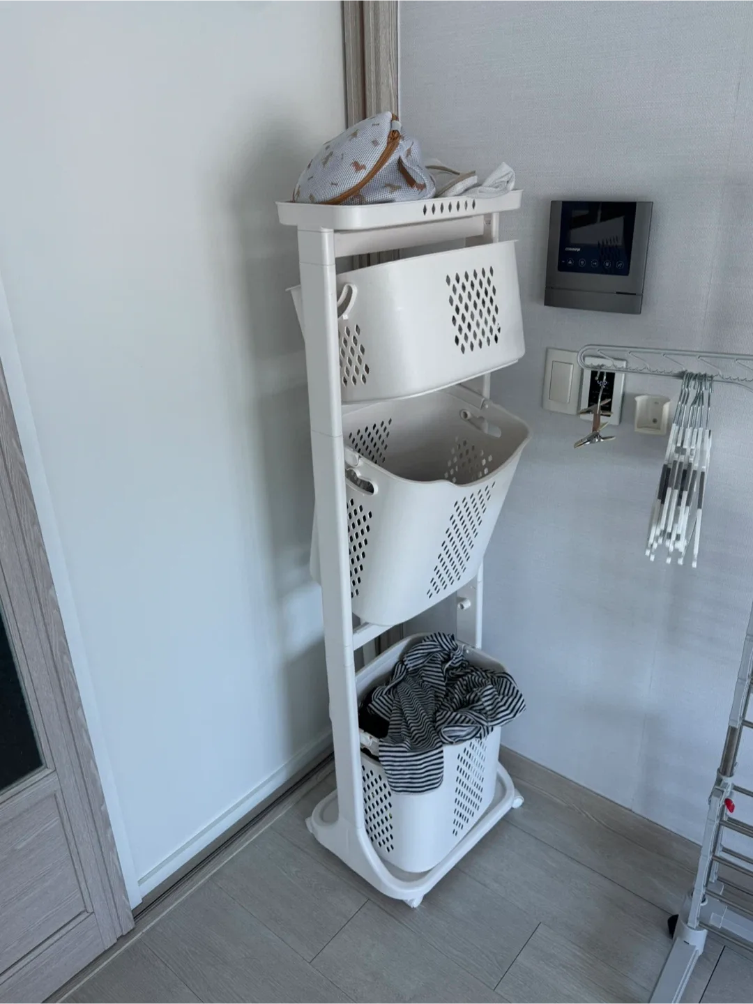 3단 빨래 바구니 정리대