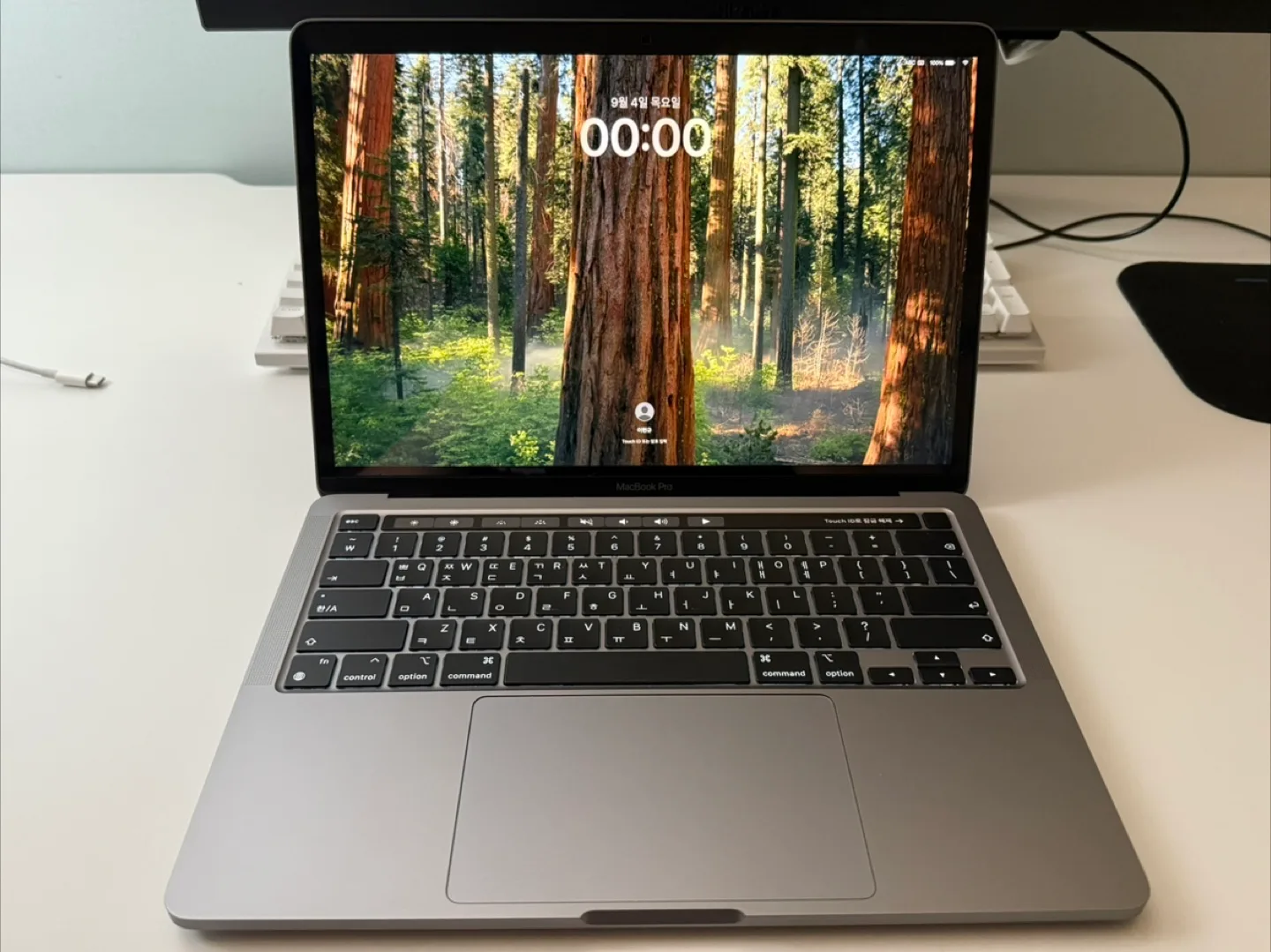 맥북 프로 13 M1 스페이스그레이 판매합니다!